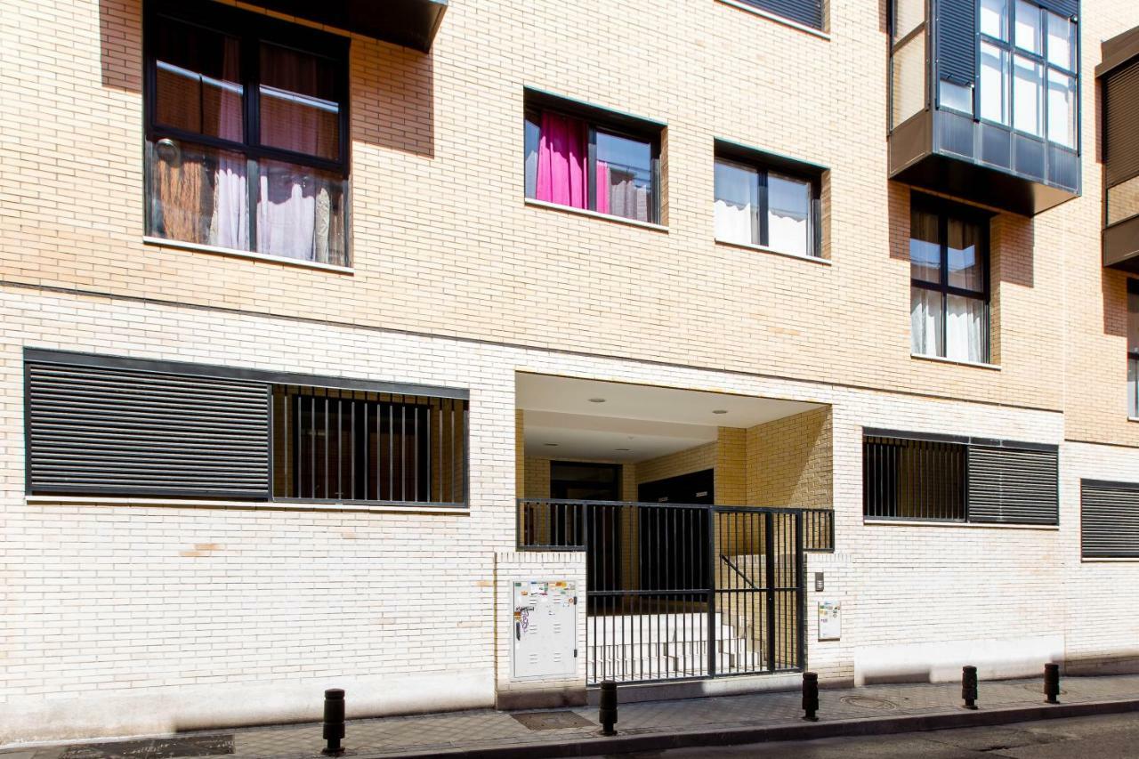 1 Habitacion Apartamento Temporada Lucero Madrid Buitenkant foto